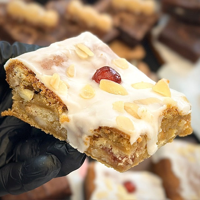 Cherry Bakewell Cookie Slice